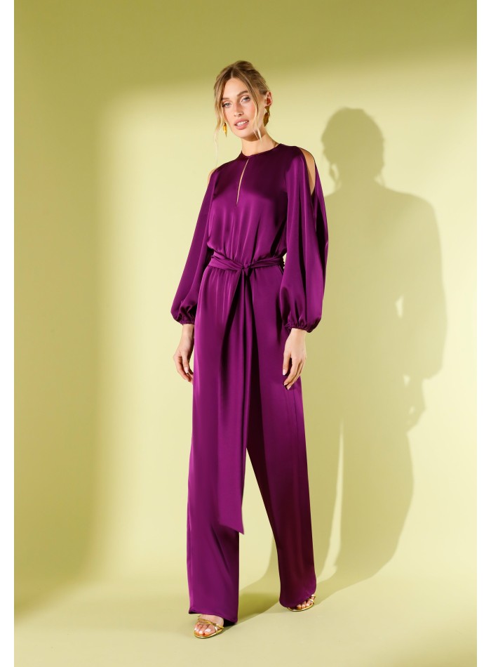 Long violet satin party jumpsuit with slashed sleeves