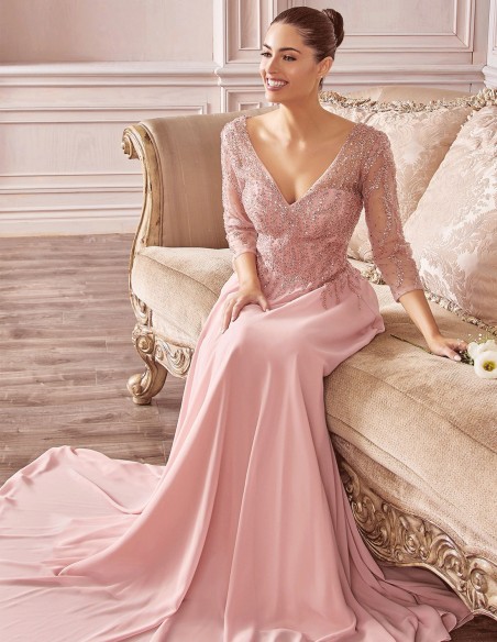 Robe de soirée avec manches et corsage perlés