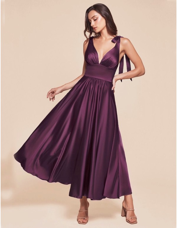 Vestido de fiesta midi de satén con falda de vuelo para invitada