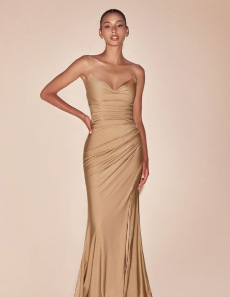 Gown satin dress with sweetheart neckline for guests