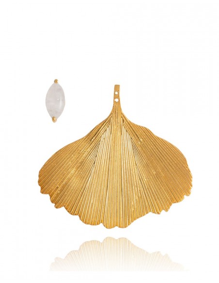 Leaf-shaped party earrings with white natural stone