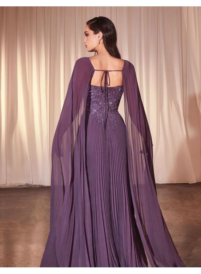 Vestido largo para invitada con cuerpo bordado...