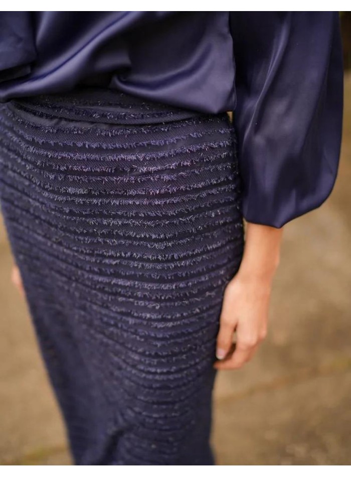 Navy knitted midi skirt