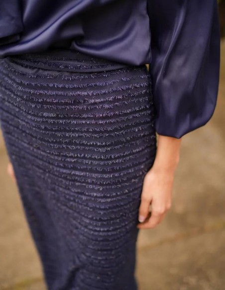 Navy knitted midi skirt