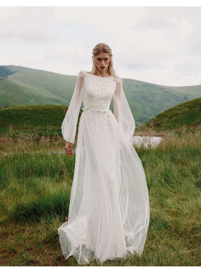 Long wedding dress with open back and pearl bodice