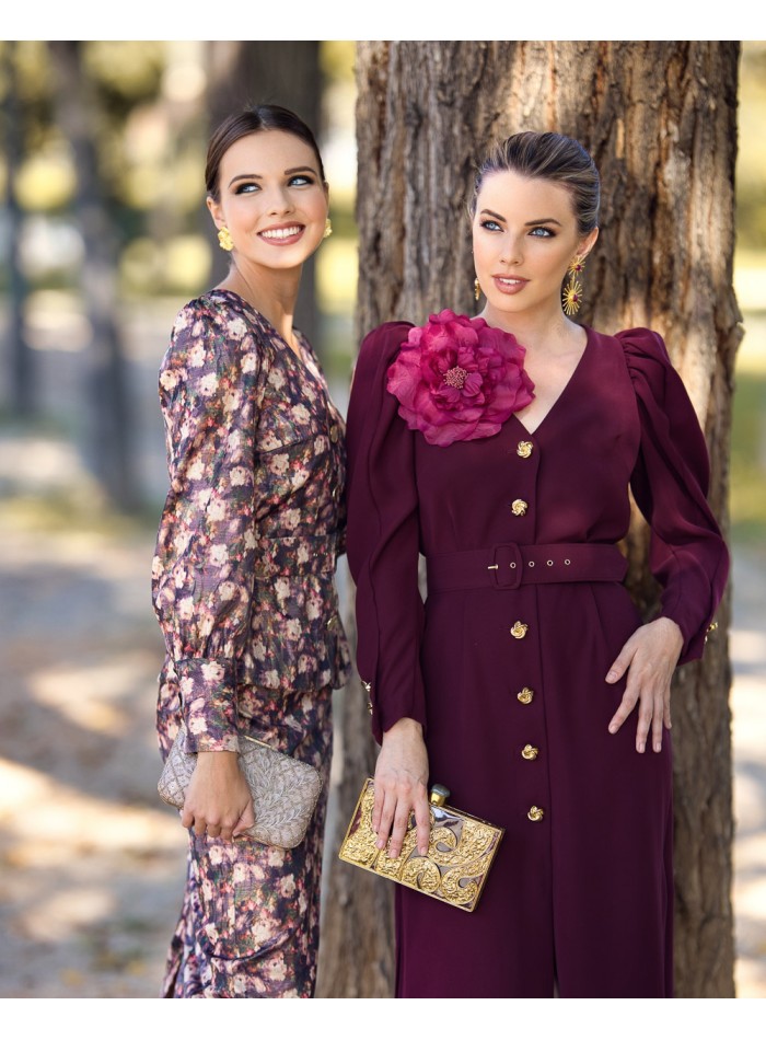 Vestido midi desmontable con cinturón y detalle...