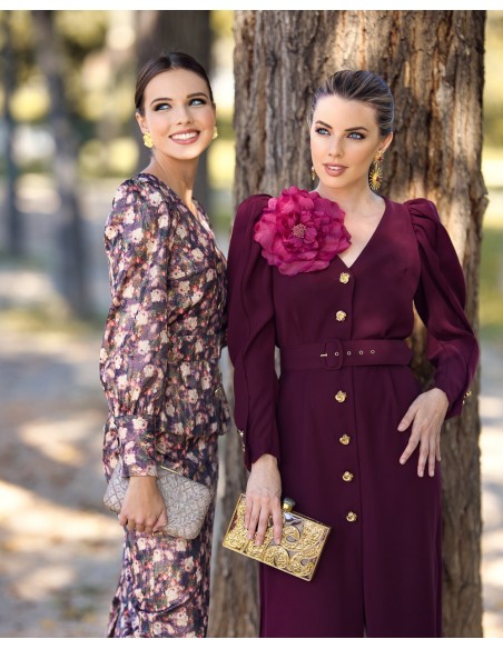 Vestido midi desmontable con cinturón y detalle flor