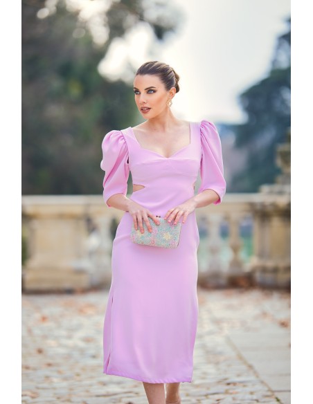 Robe d'invité midi avec découpe et nœud maxi