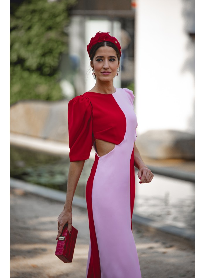 Vestido midi bicolor para invitada con cut-out