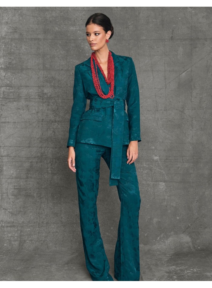 Flare style suit pants for guests