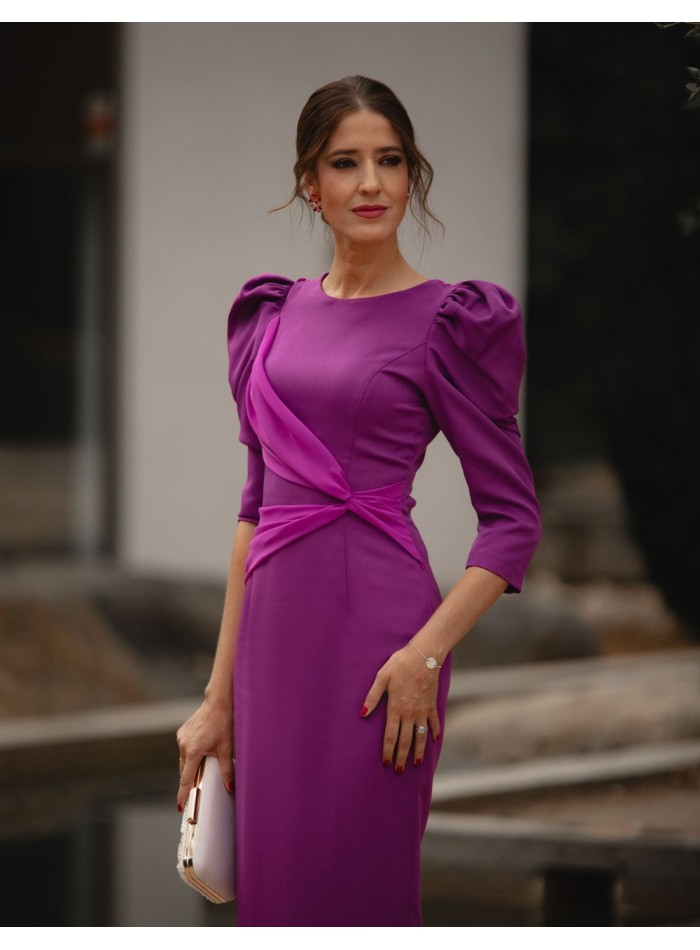 Vestido midi de fiesta con cuerpo drapeado y espalda descubierta - Invitada Perfecta