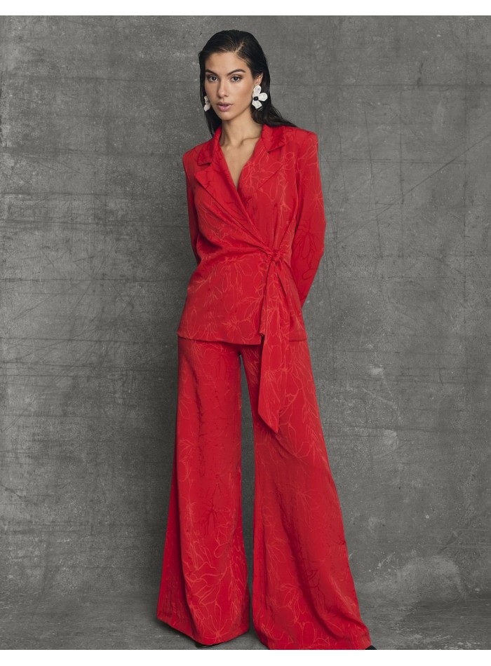 Guest blazer with tuxedo collar and bow tie