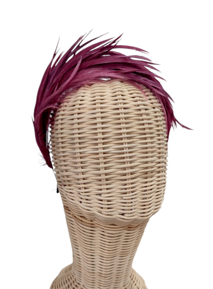 Bandeau d'invité fait main en plumes d'oie marron