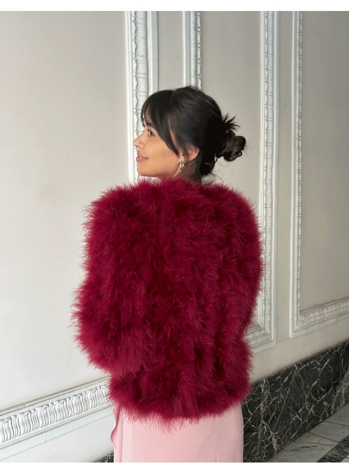 Chaqueta de pluma de avestruz vino