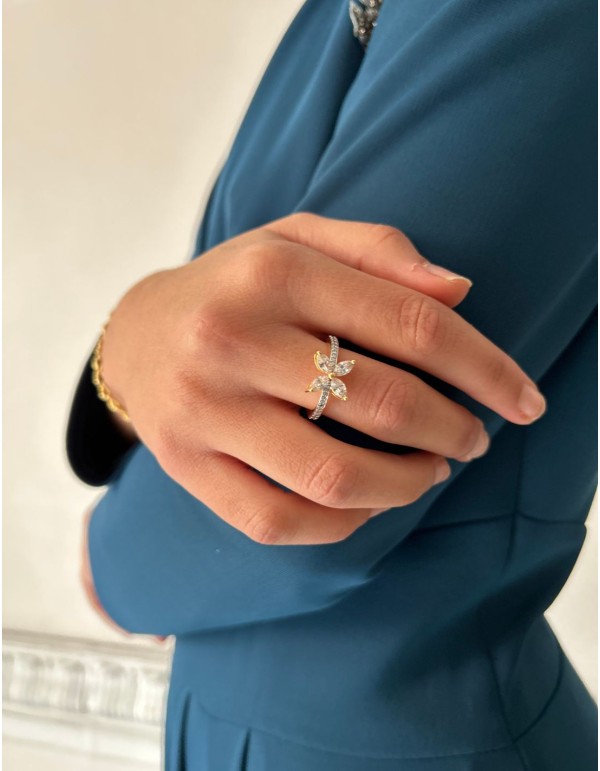 anillo de flor