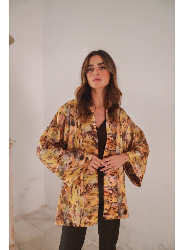 Kimono estampado floral corto