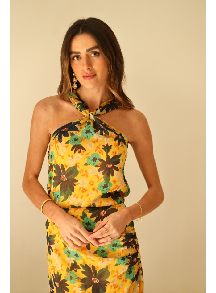 Top de invitada estampado floral cuello halter