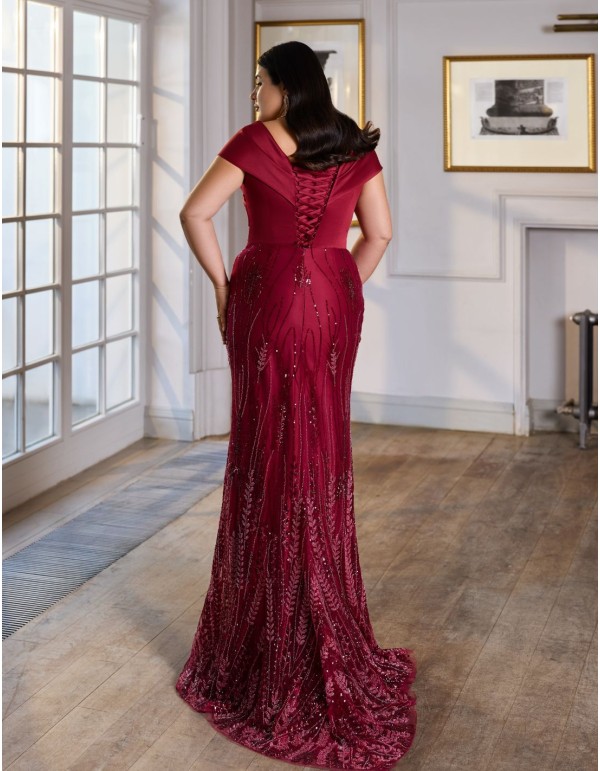 Long ball gown with satin bodice and guipure skirt 2
