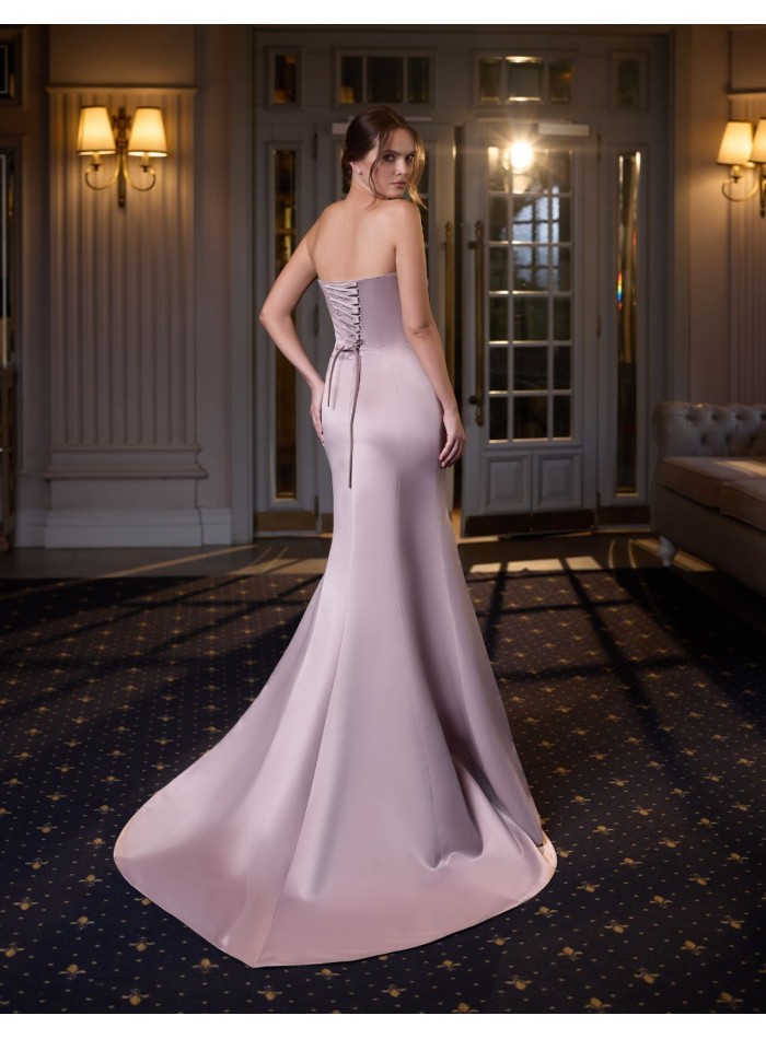 Vestido de fiesta largo con corpiño palabra de...