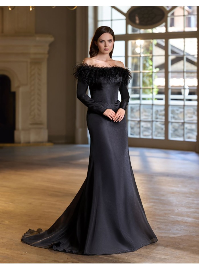 Long dress for guest with feather strapless neckline and long sleeves