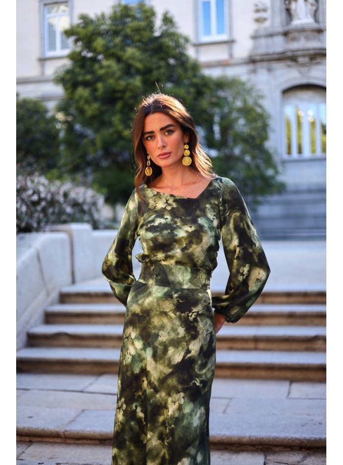 Printed guest blouse with asymmetrical neckline