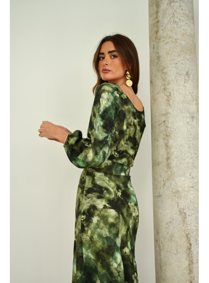 Blusa para invitada estampada con escote...