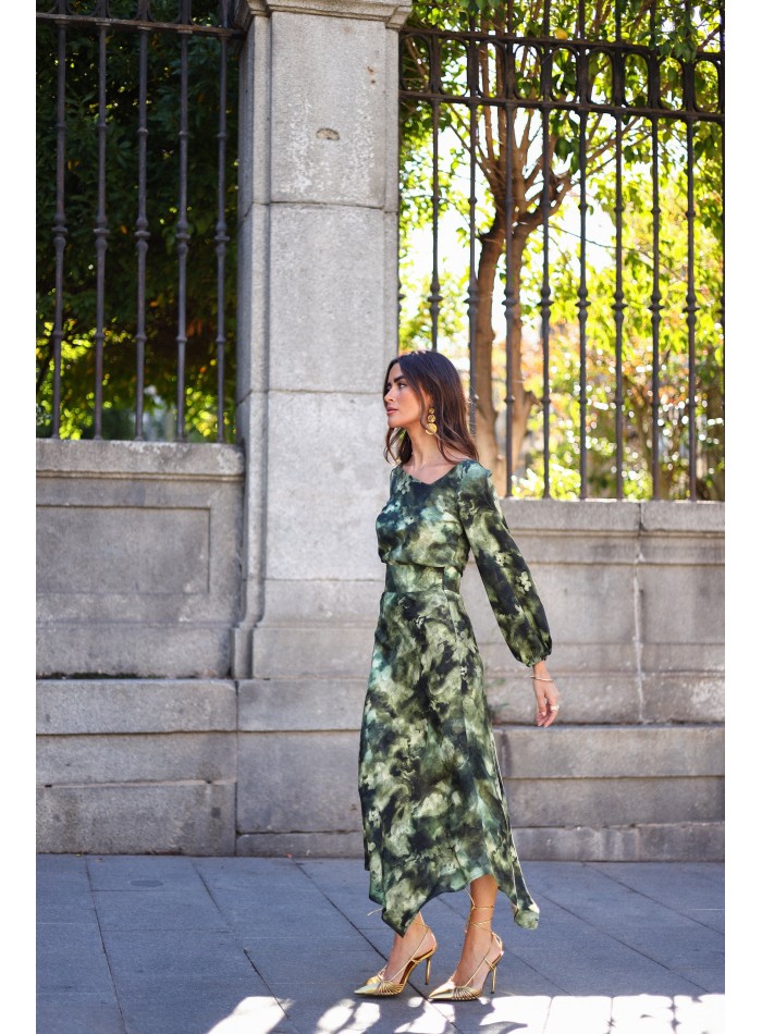 Printed guest blouse with asymmetrical neckline