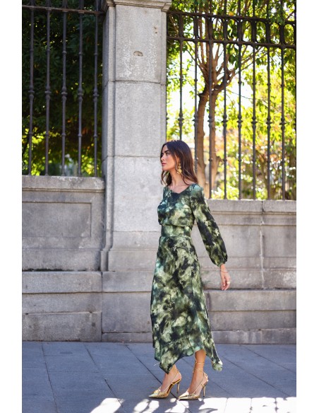 Blouse d'invité imprimée à encolure asymétrique