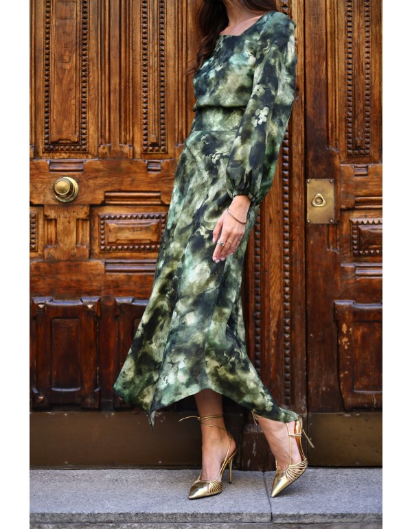 Asymmetrical printed midi skirt for guests 2
