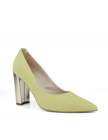 Zapatos de tacón de ante suave y tacón metalizado