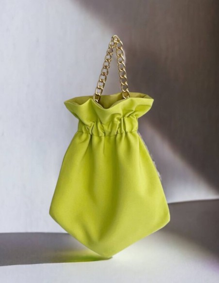 Smooth party bag with short braided golden chain