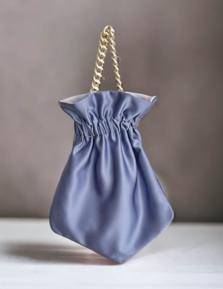 Sac de fête lisse avec chaîne courte tressée et dorée