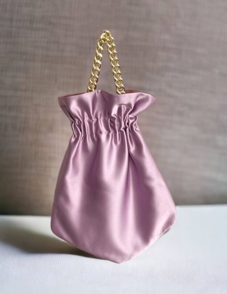 Sac de fête lisse avec chaîne courte tressée et dorée