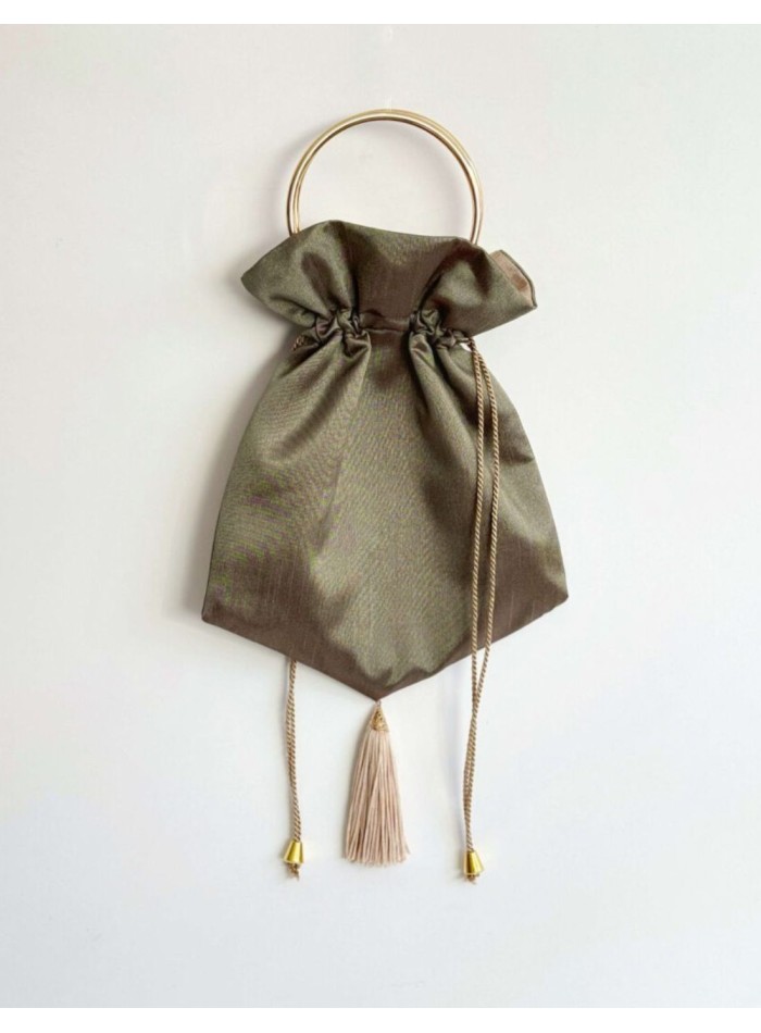 Sac de fête avec poignée dorée et taffetas