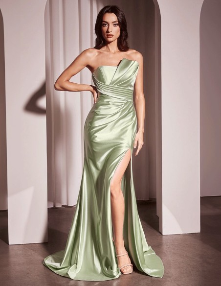 Vestido de fiesta palabra de honor con detalle frontal en satén verde claro Vestido de fiesta palabra de honor con detalle frontal en satén verde claro