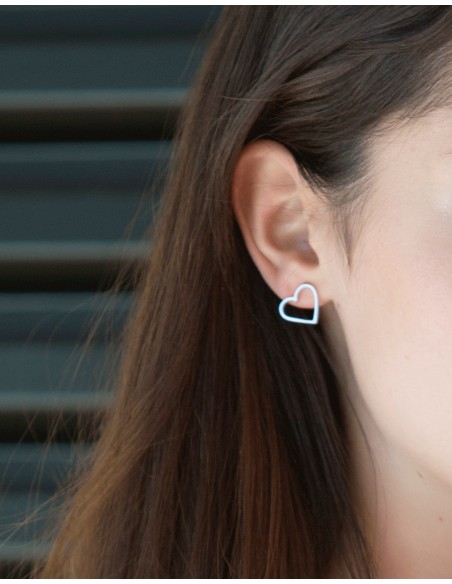 Heart-shaped earrings in silver