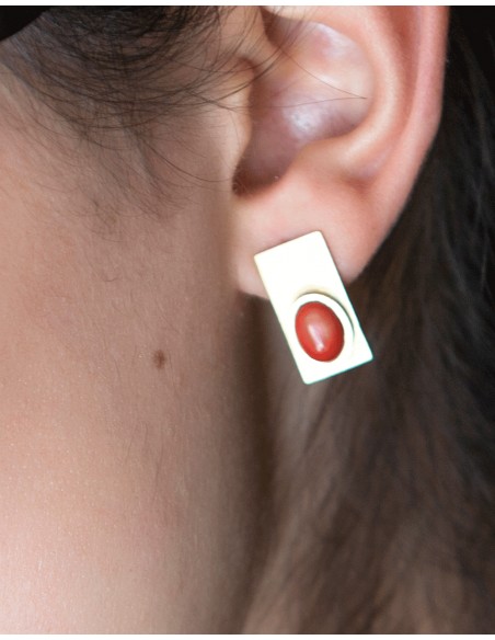 Rectangular earrings with coloured stones red Rectangular earrings with coloured stones red
