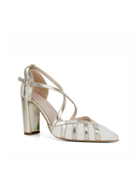 Chaussure à talon large en finition métallique avec brides croisées