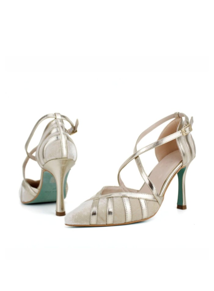 Velvet heeled shoes with crossed straps
