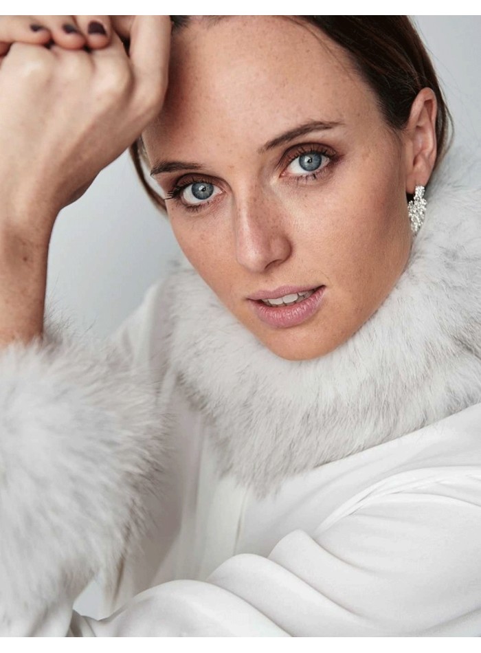 Multiposition Natural Fox Fur Collar and Cuffs