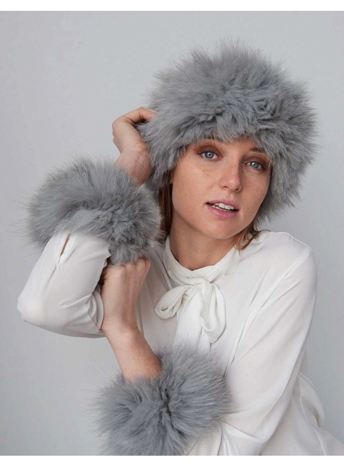 Multiposition Natural Fox Fur Collar and Cuffs