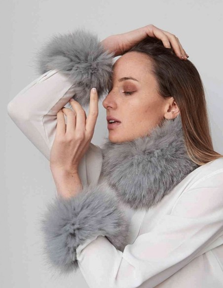 Multiposition Natural Fox Fur Collar and Cuffs