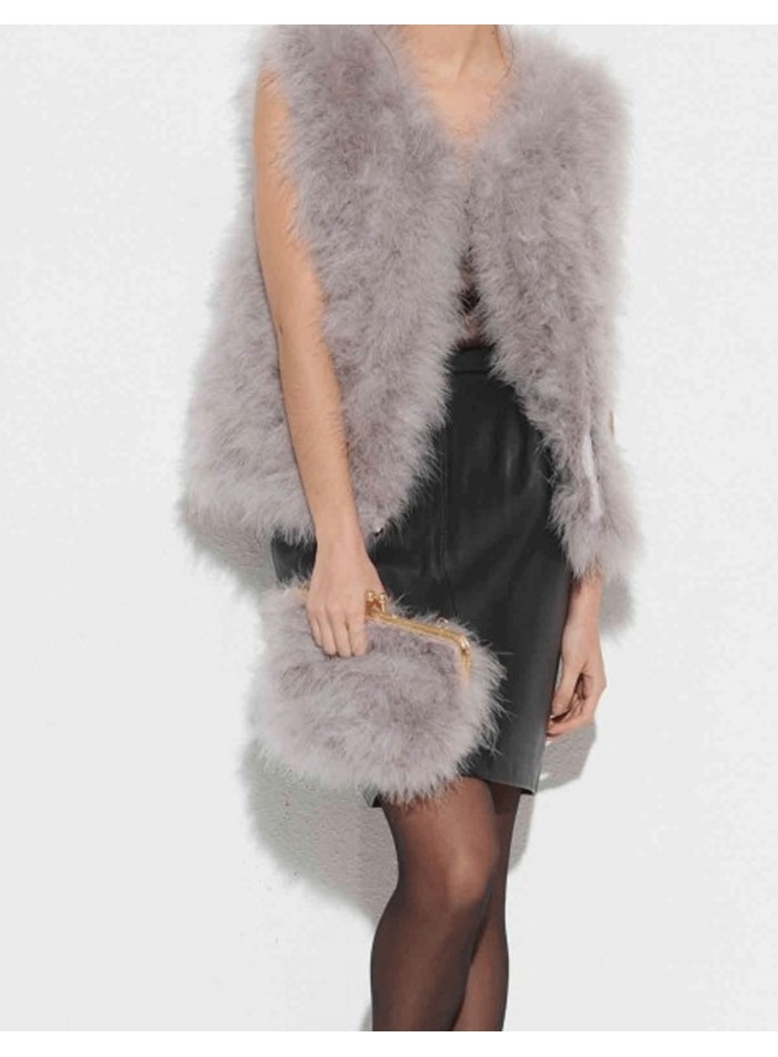 Hand bag with ostrich feathers