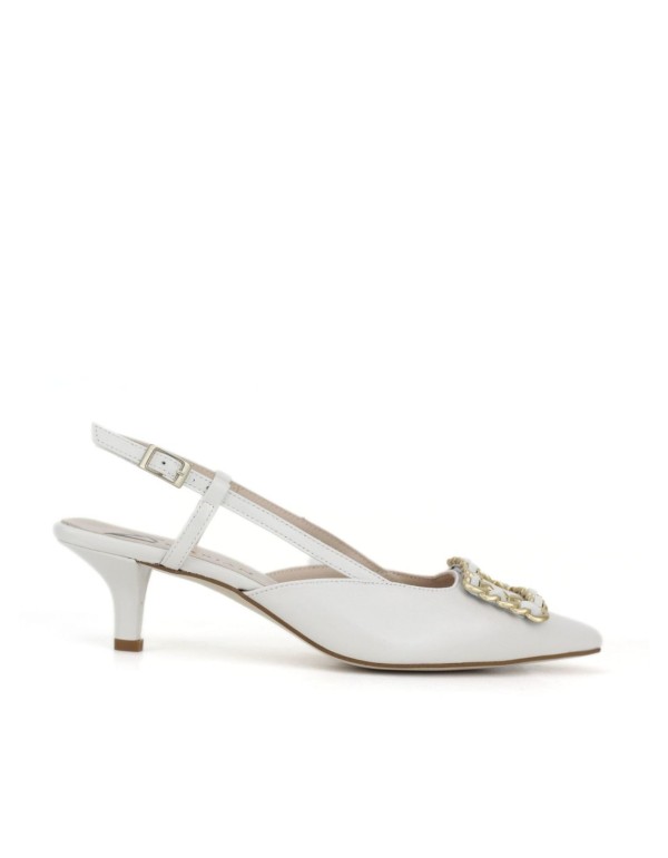 Chaussure blanche à talon avec détails en strass