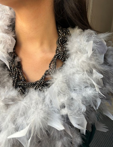 Collier en plumes naturelles