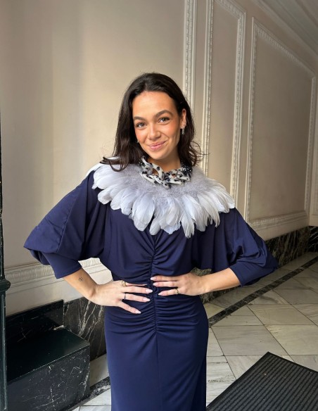 Natural feather collar