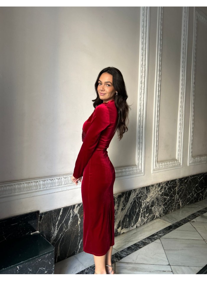 Midi party dress in velvet and sequins