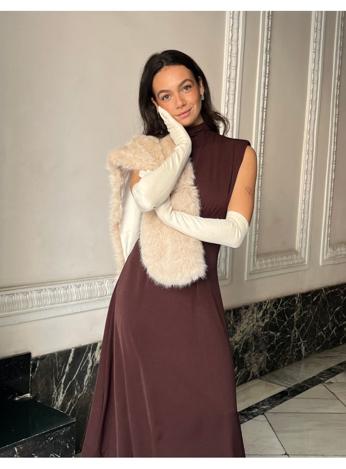 Long suede gloves for guests