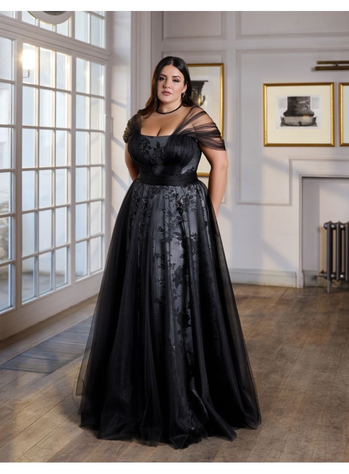 Robe de soirée avec jupe et corsage en tulle