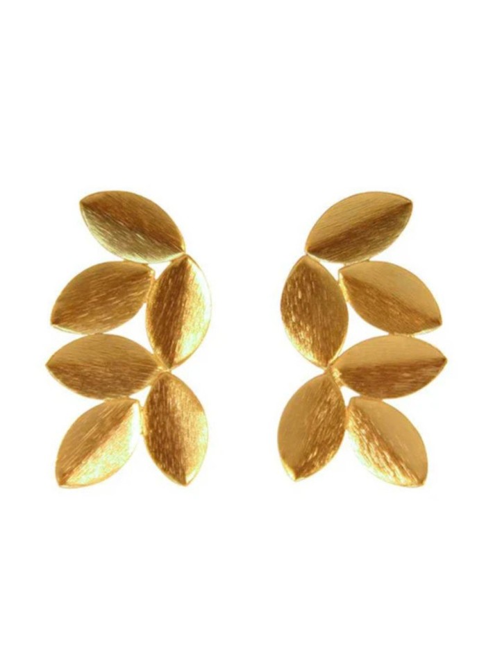 Long leaf-shaped golden earrings